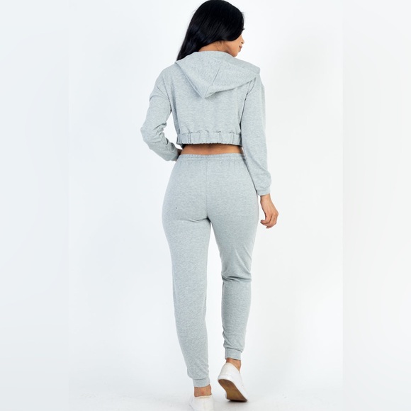 NWT - Cropped Cami,  Zip-up Jacket and Joggers Three Piece Lounge Set - Picture 4 of 4
